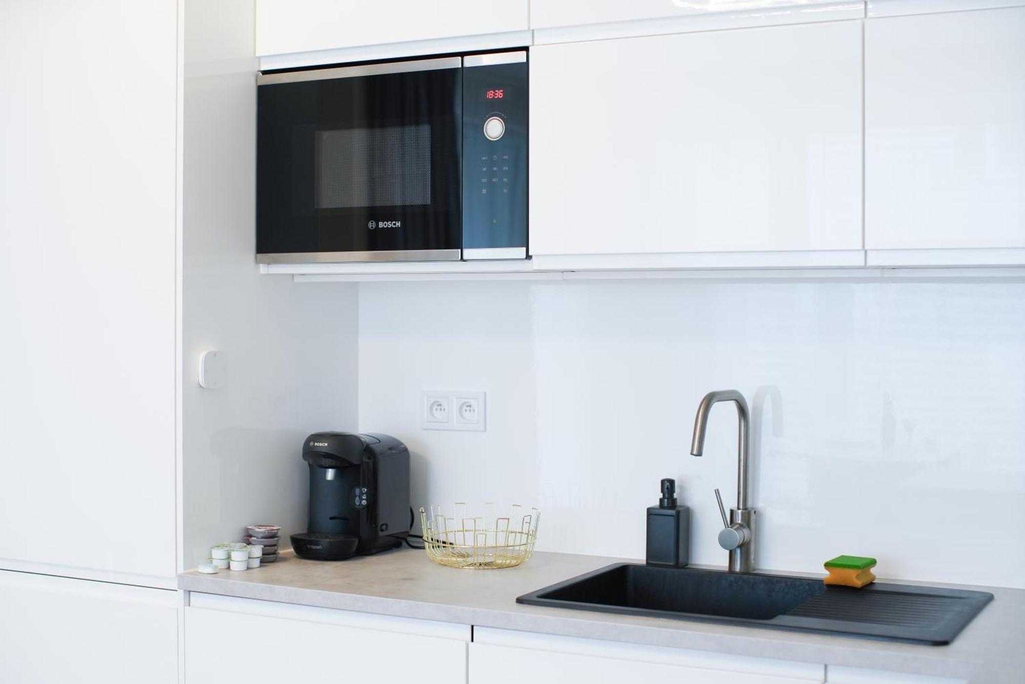 Holesovice Delight: Modern Comfort With A Twist In Prague 7 외부 사진
