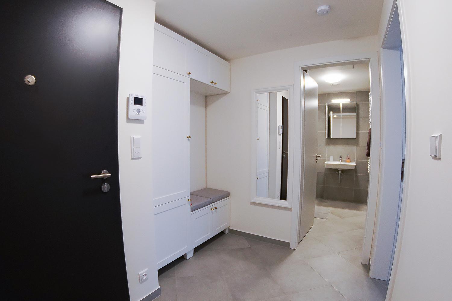 Holesovice Delight: Modern Comfort With A Twist In Prague 7 외부 사진