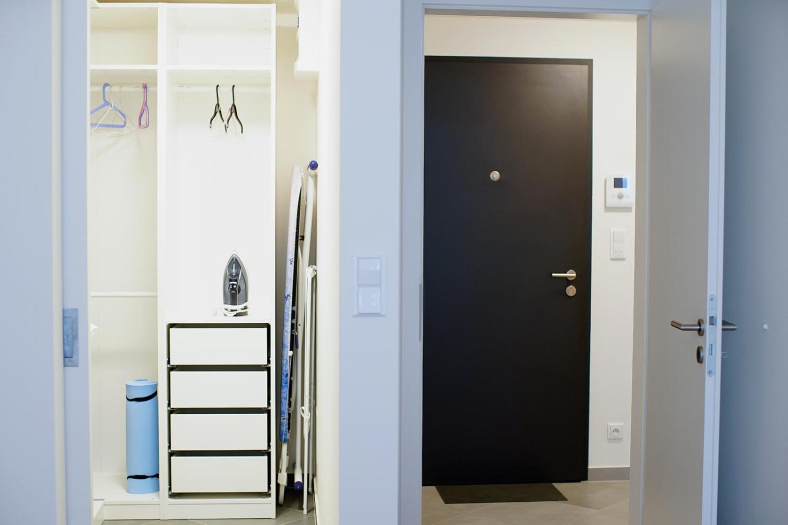 Holesovice Delight: Modern Comfort With A Twist In Prague 7 외부 사진